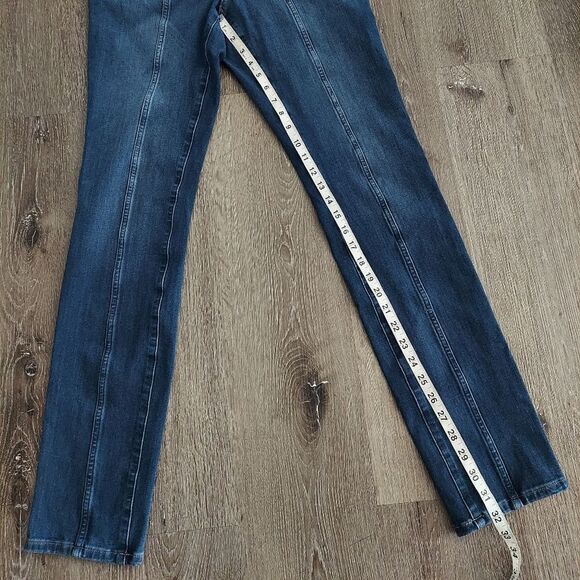 Duluth Trading Co. Straight Leg Jeans Women Size 6 Long - Picture 8 of 8